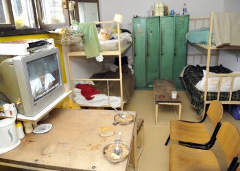 Poznati načelnik izašao iz zatvora pa zavapio: ‘Ljudi su svakodnevno izloženi ubodima’