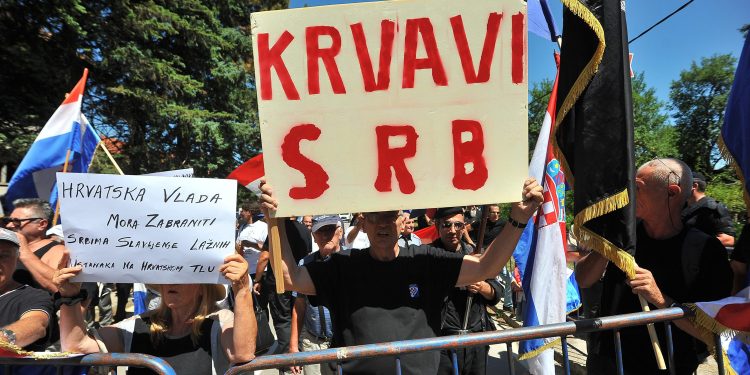 Praznik kojeg žele zaboraviti: O njemu je pisao Tuđman, danas ga slave samo Pupovac i komunisti