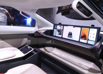 Predstavljanje Rimčevih robotaksija odjeknulo i u svijetu: ‘Hoće li Verne također ponuditi leasing ili prodaju?’