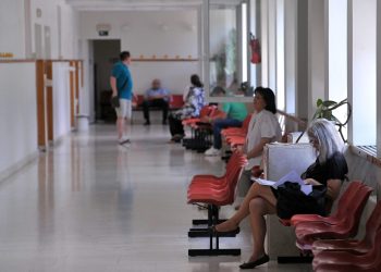 Preko noći izgubili zdravstveno osiguranje: Postoji ‘trik’ na koji morate paziti