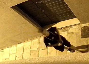 Prepoznajte li mladića iz Splita? Evo što je noćas napravio u centru grada