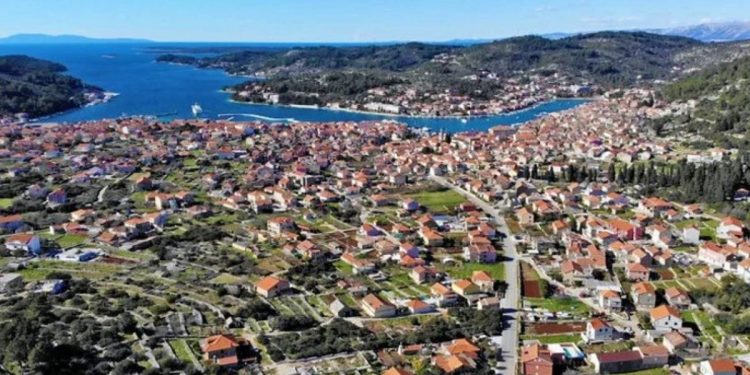 Projekt “Zaželi – nisi sam” u Veloj Luci, Blatu i Smokvici