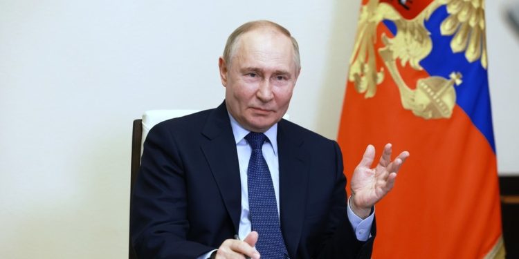 Putin daje mišljenje o debati Biden-Trump — RT World News