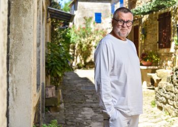 RAJKO GRLIĆ ‘Čudna je odluka da se ne snimi dokumentarac o Sanaderu, on je dokument jednog vremena’ | NACIONAL.HR