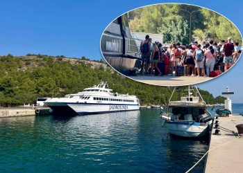 RASTEREĆENJE HVARSKOG PORTA Sve više putnika koristi luku Vira