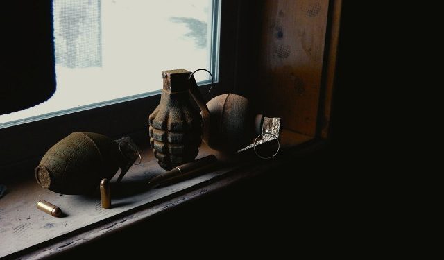 RAZBIJENI LOKALI U Sarajevu tijekom noći aktivirana bomba na ulici