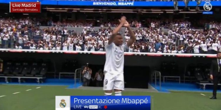 Real Madrid, Mbappéov dolazak na Santiago Bernabeu