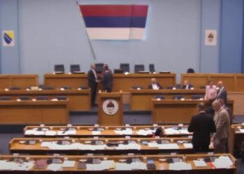 Republika Srpska izglasala uvođenje grba s dvoglavim orlom i srbijanske himne: Neće im proći