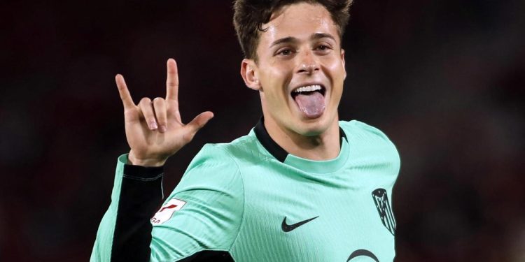 Rim, jer Riquelme može doći do De Rossija