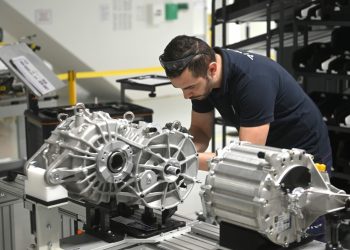 Rimac predstavio ograničeno izdanje Nevere: ‘Krasi ga odvažna unutrašnjost’