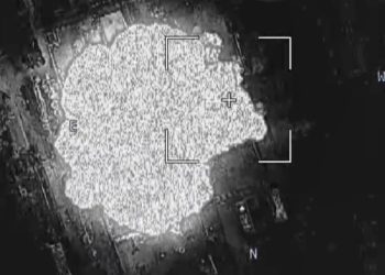 Rusija divovskom bombom pogodila New York u Donbasu (VIDEO) — RT Rusija i bivši Sovjetski Savez