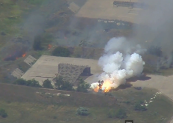 Ruska vojska osporava tvrdnje Kijeva o napadu na aerodrom — RT Rusija i bivši Sovjetski Savez