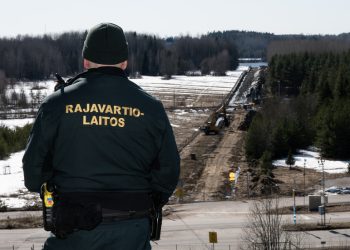 Ruski susjed odobrio kontroverzni ‘nacrt zakona o deportaciji’ — RT World News