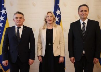 SA REZULTATOM 2:1 Predsjedništvo BiH usvojilo proračun, Željko Komšić bio protiv