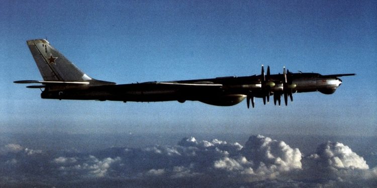 SAD i Kanada presrele kineske i ruske bombardere kod Aljaske