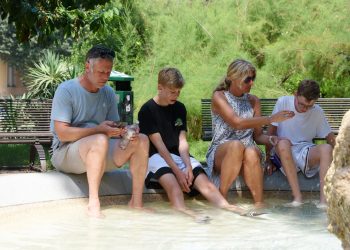 SNAGE JE JEDVA ZA TREPTAJ Zašto smo umorni kad je vruće? | NACIONAL.HR