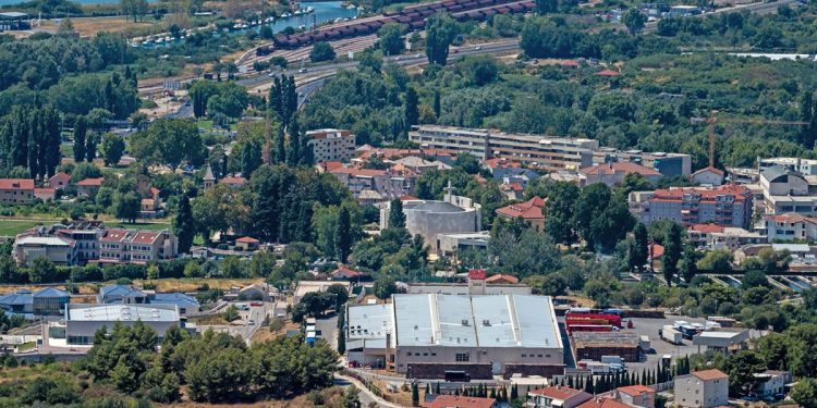 Šarena zabava za djecu u nedjelju na livadi pored PPC Solin