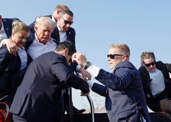 Senator Ron Johnson objavljuje preliminarne nalaze istrage njegovog ureda o pokušaju atentata na Trumpa