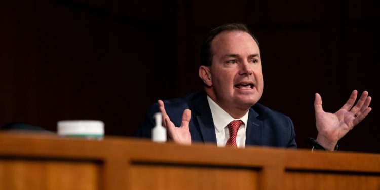 Senator upozorava na prijetnje dolaru koje uzrokuju SAD — RT World News