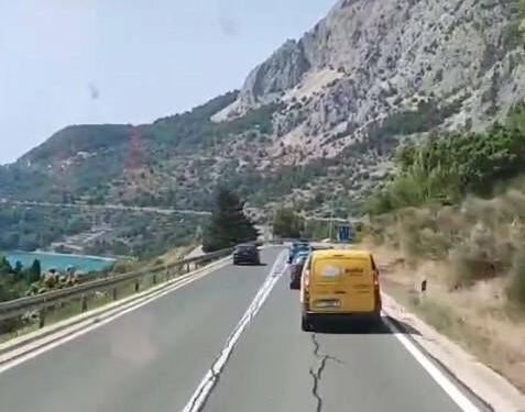 Snimka sulude vožnje na Jadranskoj magistrali dijeli se društvenim mrežama! Pogledajte manevar vozača