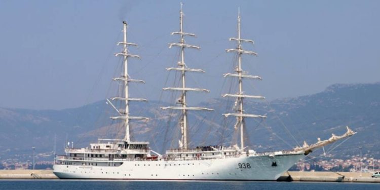 BORAVIT ĆE U SPLITU Hrvatsku ratnu mornaricu posjetio alžirski školski jedrenjak!