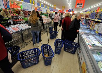 Sol koju često koristimo hitno se povlači iz prodaje: Pronađene čestice plastike