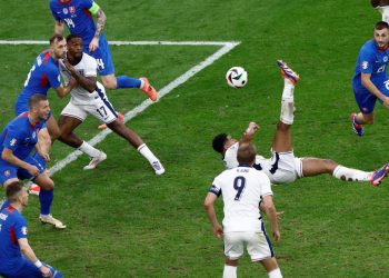 Sportske novosti – Bivši dinamovac: ‘Bellinghamove škarice? Moje su bile još bolje! Kako sam samo pao, još me bole leđa’