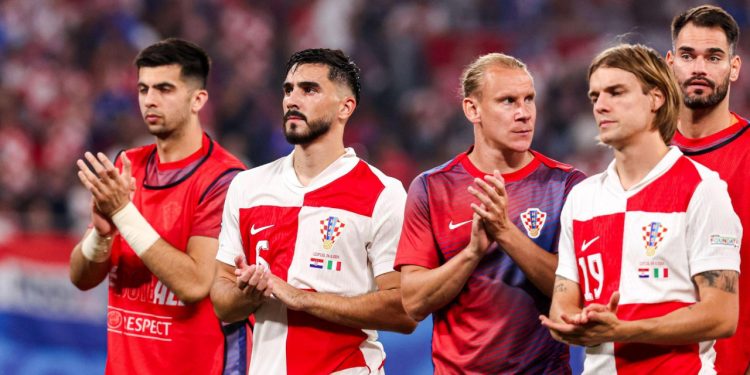 Sportske novosti – Branič Vatrenih izabran u najgoru momčad Eura, društvo mu rade Mbappé i Ronaldo