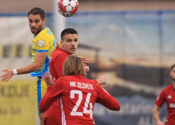 Sportske novosti – Čak sedam nogometaša hrvatskog drugoligaša preselilo u prvu ligu, tvornicom talenata očarani su i Slovenci