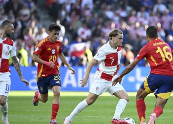 Sportske novosti – ‘Da je njega imala na terenu, Hrvatska ne bi primila onaj gol. A jeste li čuli što je Dalić vikao Majeru?’