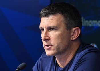 Sportske novosti – Dinamo je ušao u veliki rizik. Evo koliku plaću imaju talenti koje Jakirović vodi na pripreme