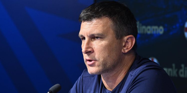 Sportske novosti – Dinamo je ušao u veliki rizik. Evo koliku plaću imaju talenti koje Jakirović vodi na pripreme