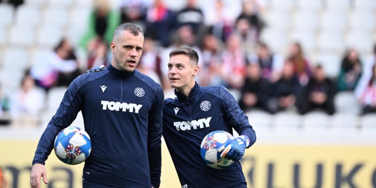 Sportske novosti – FOTO Toliko o tome da ima višak kilograma: Hajdukovac jednim potezom začepio usta svim kritičarima