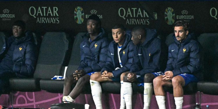 Sportske novosti – Francuzi prozvali dva najveća krivca za poraz: ‘Totalno su podbacili, nekad je bio heroj, a sad je