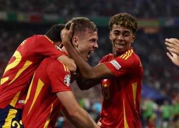 Sportske novosti – Furija je oličenje primjera kako igrati nogomet s osmijehom na licu, fenomen i dinamovac vode je prema olimpu