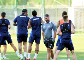 Sportske novosti – Gattuso hitno treba pojačanje na jednoj poziciji. Bez njega će teško dočekati jesen u Europi