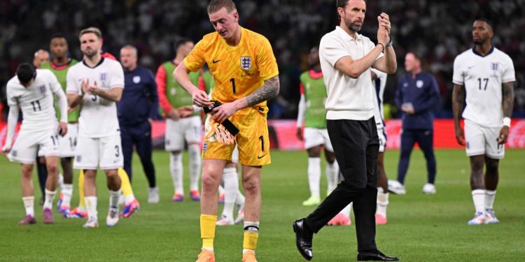 Sportske novosti – Ista priča kao i prije tri godine! Engleski reprezentativci ponovno pokazali koliko su loši gubitnici