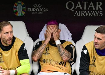 Sportske novosti – Legenda Arsenala opasno spustila svojem sunarodnjaku: ‘Možda se on osjeća kao žena. Morate biti tolerantni’