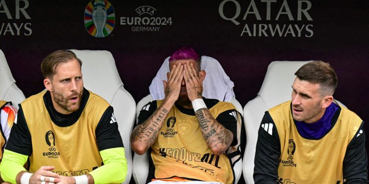 Sportske novosti – Legenda Arsenala opasno spustila svojem sunarodnjaku: ‘Možda se on osjeća kao žena. Morate biti tolerantni’