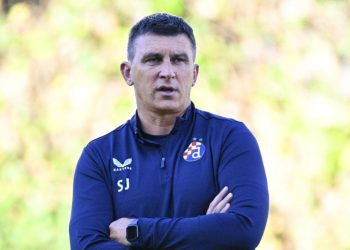 Sportske novosti – Modri čekaju Kolumbijca, jedan igrač odlazi, a na pomolu je veliki preokret: ‘Želim li u Dinamo? Naravno!’