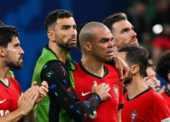 Sportske novosti – Na Euru doživio totalni emotivni raspad, a sad ga se odrekao i klub: ‘Znali smo, to je bila javna tajna’