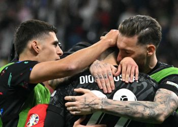 Sportske novosti – ‘Najveća tajna Europe’: Junak je ‘ukrao’ stvarčicu iz sobe Joška Gvardiola, a Casillas predvidio budućnost