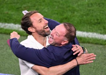 Sportske novosti – Nesreća tog odmjerenog i pristojnog trenera je što se u Engleskoj broji samo po onoj