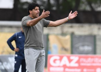 Sportske novosti – ‘Nismo se još uvijek kompletirali. Tražimo još dva veznjaka, “šesticu” i “osmicu”, ali i stopera ljevaka’