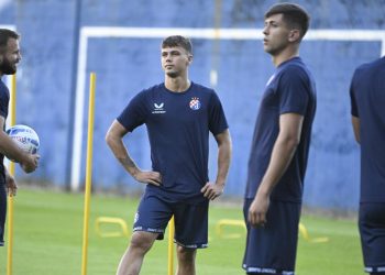 Sportske novosti – Nisu izgubili samo Dinamo i Rijeka, u istom danu poraze upisala čak četiri hrvatska prvoligaša