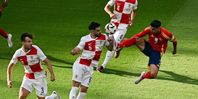 Sportske novosti – Noćna mora Vatrenih htjela se oprostiti od nogometa: ‘Toliko puta sam razmišljao ‘baciti ručnik’ i odustati’