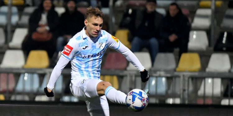 Sportske novosti – Pašalić nije bio konkretan, Fruk unio kreaciju, a jedan igrač Rijeke bio je potpuno nevidljiv