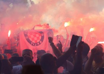 Sportske novosti – Rakitićev potez treba biti pouka djeci: ‘Samo se nadam da igrači ne razmišljaju o restoranima i klubovima’