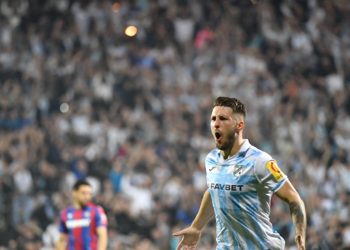 Sportske novosti – Rijeci prijeti totalni autsajder, već su napravili senzaciju, a do najvećeg uspjeha vodila ih je legenda