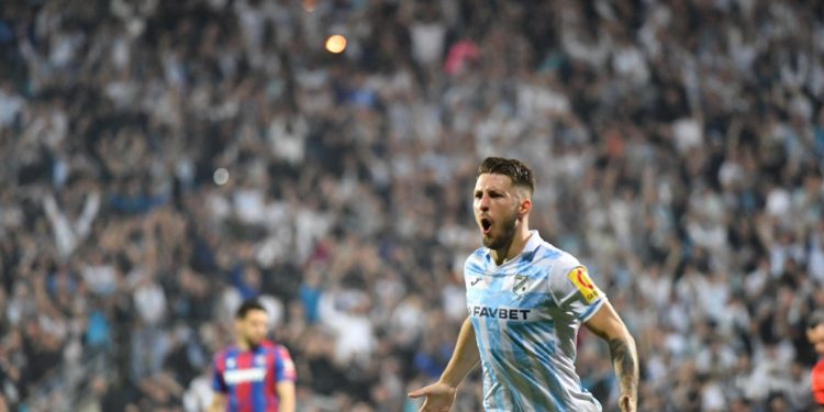 Sportske novosti – Rijeci prijeti totalni autsajder, već su napravili senzaciju, a do najvećeg uspjeha vodila ih je legenda